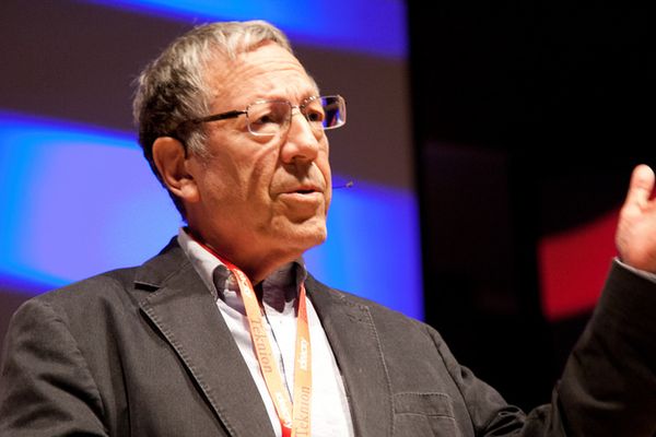 طهران تنفي محاولة اغتيال وزير كندي سابق سعى لتصنيف الحرس الثوري "منظمة إرهابية"