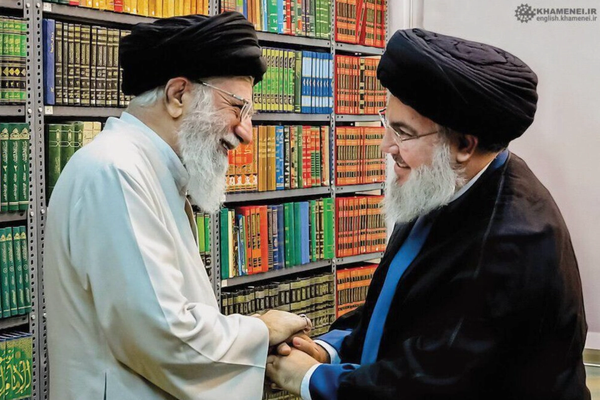 مقتل قائد بالحرس الثوري الإيراني في لبنان.. والغموض يكتنف مصير حسن نصر الله