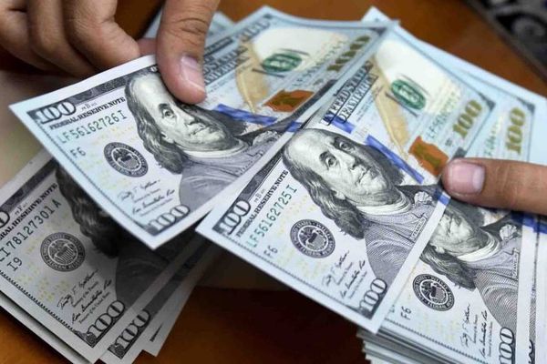 غرفة التجارة العراقية الإيرانية: ديون بغداد لطهران 18 مليار دولار.. والسداد بإذن أميركي