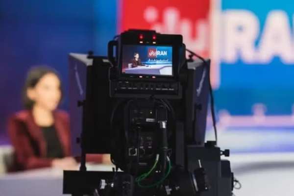 پلیس بریتانیا سه نفر را به تلاش برای آتشافروزی در دفتر ایراناینترنشنال متهم کرد
