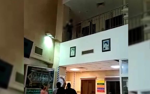 درگیری یک پدر با پرسنل بیمارستان در برازجان و تهدید به پرتاب کردن نوزاد خود
