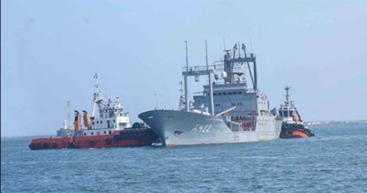 خدمه ناو بوشهر با ترک محل خدمت خود به سریلانکا گریختند