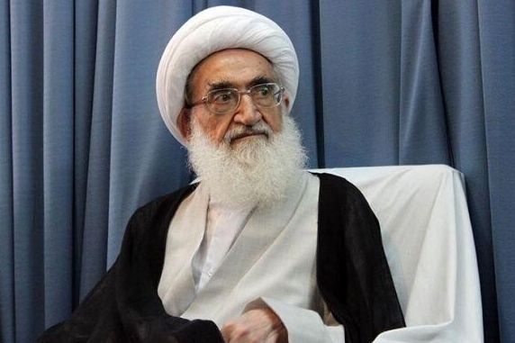 مرجع شيعي: الغلاء أرهق كاهل الإيرانيين.. ولا ينبغي أن نضع كل اللوم على العقوبات