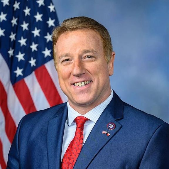 پت فالون، عضو جمهوریخواه کنگره: با بازگشت ترامپ صلح را از طریق قدرت بازمیگردانیم