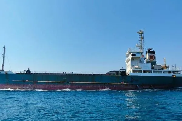 انتشار گسترده خبر توقیف یک شناور حامل سوخت در سواحل بوشهر و نگرانی از گران شدن گازوییل