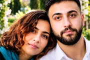 ضغوط مكثفة على زوجة محتج إيراني معتقلة بسجن "دولت آباد" لنفي زواجها منه قبل إعدامه