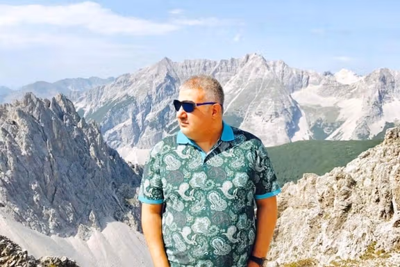 Naji Sharifi-Zindashti (undated)