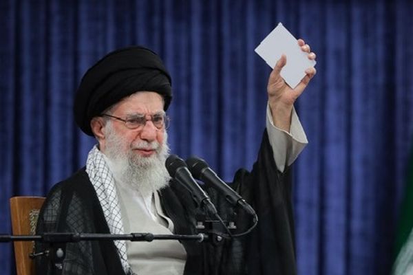 "رويترز" نقلاً عن 3 مسؤولين إيرانيين: النظام لا يملك خطة بديلة في حال فشل المفاوضات