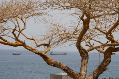 Strait of Hormuz remains blocked until conditions are met, Iran says