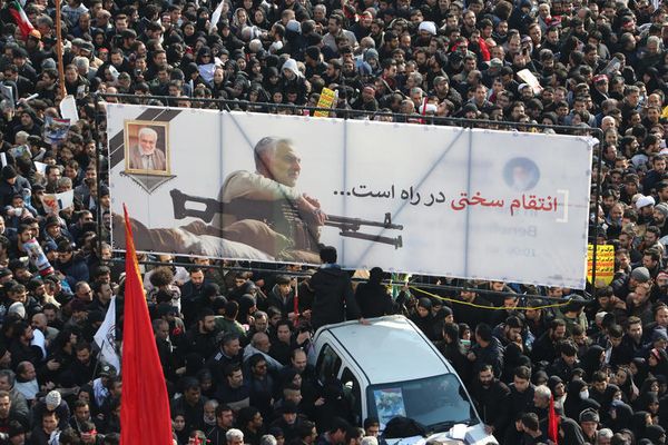 "بوليتيكو": إيران لم تتراجع عن اغتيال ترامب.. وتهديداتها ليست فارغة