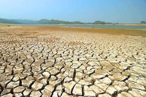 Journalists silenced over coverage of water crisis in western Iran, rights group says