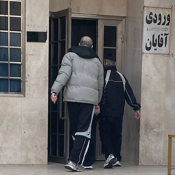 An image of duo surfaced on Iranian rap Telegram channels on Friday evening, showing them handcuffed.