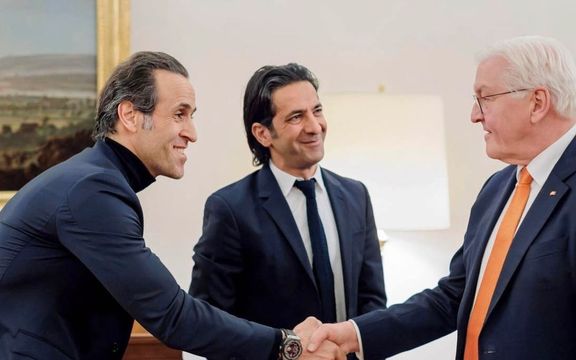 رییسجمهوری آلمان با علی کریمی، بازیکن سابق بایرن مونیخ، دیدار کرد