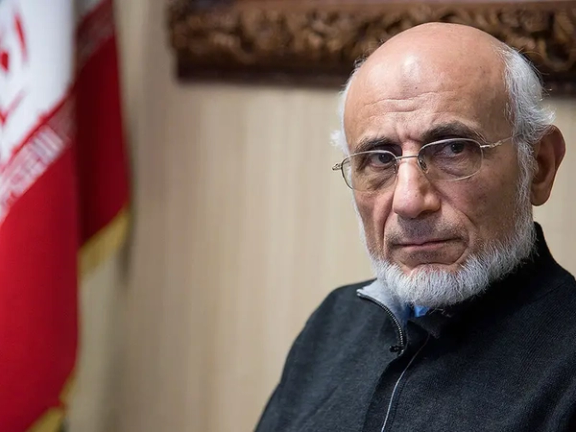 برلماني إيراني: الصفقات السياسية والرشى تتحكم في إدارة شؤون البلاد