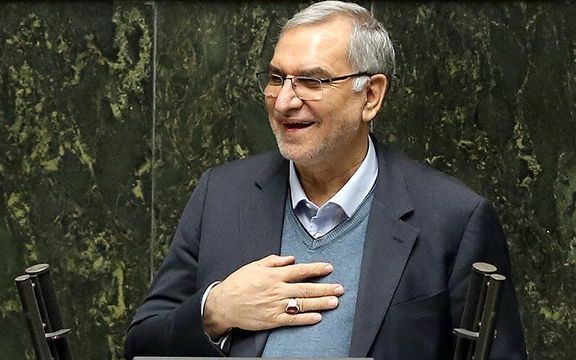 وزیر بهداشت رییس بیمارستانی را در بیرجند پس از عزل ناگهانی دوباره به کار برگرداند