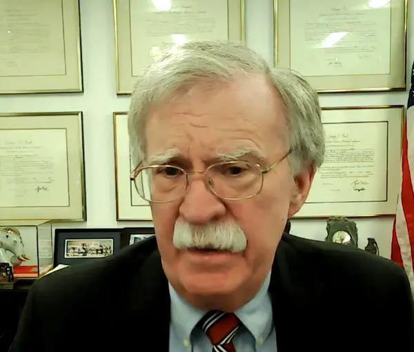 بولتون لـ"إيران إنترناشونال": يجب إسقاط النظام الإيراني.. ومحاولة الاتفاق معه "علامة ضعف"