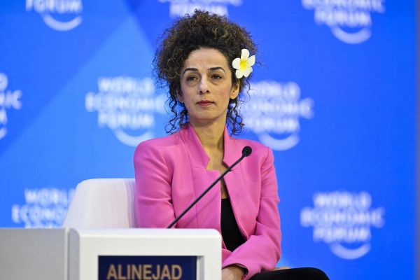 علي نجاد مشيرة إلى التهديدات ضد "إيران إنترناشيونال": على بريطانيا إيقاف "الثوري الإيراني"