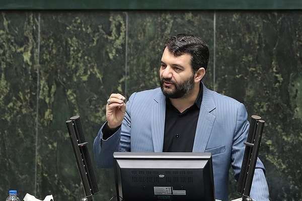Iran's Controversial Labor Minister Proclaims Purge Of Mangers