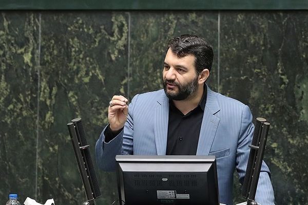 Iran's Controversial Labor Minister Proclaims Purge Of Mangers