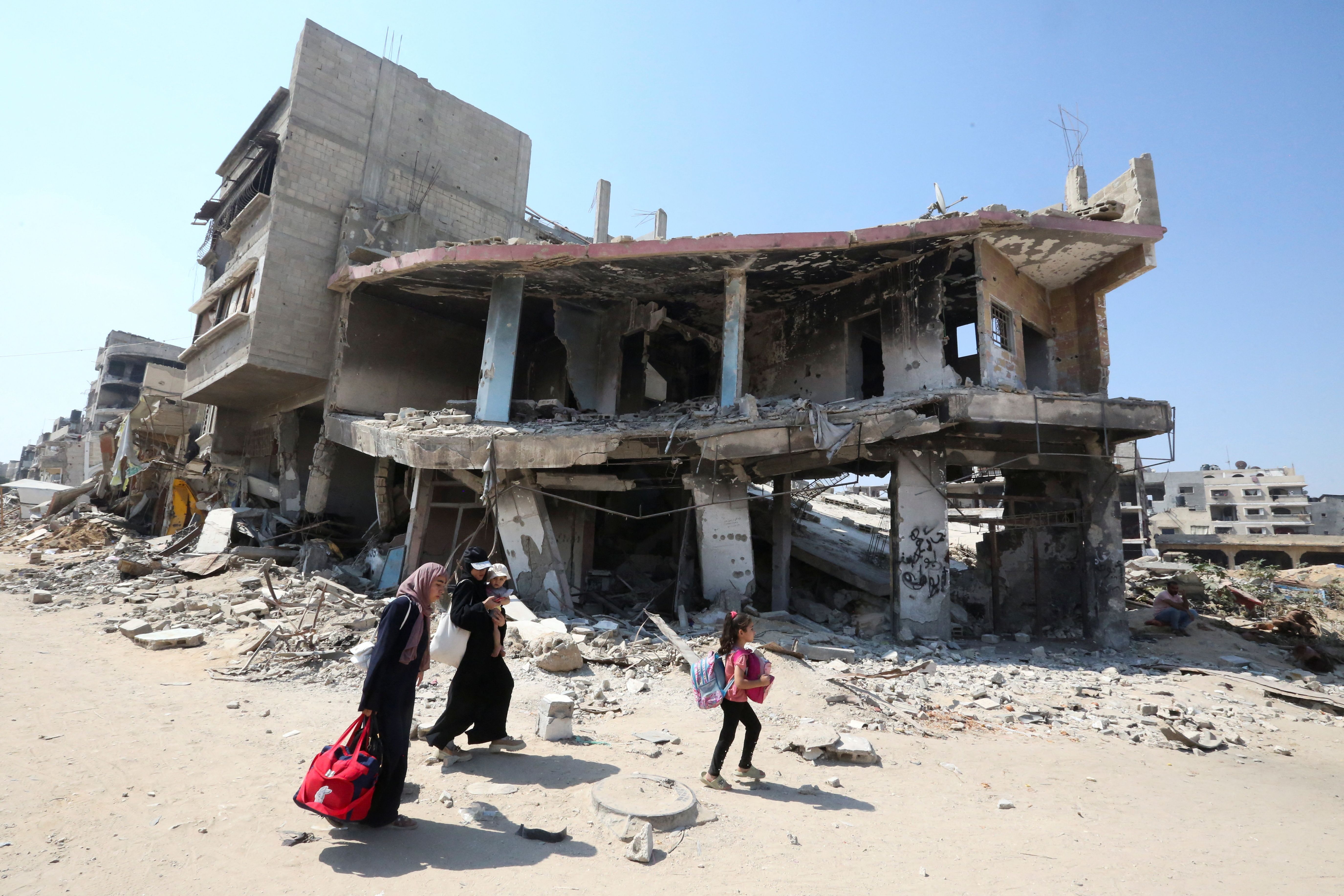 یورش گسترده ارتش اسرائیل به حومه شرقی خان‌یونس