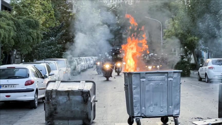 ادعای خبرگزاری فارس درباره بازداشت اتباع ۱۴ کشور؛ «آلمان، اعتراضات را شعله‌ور کرد» 