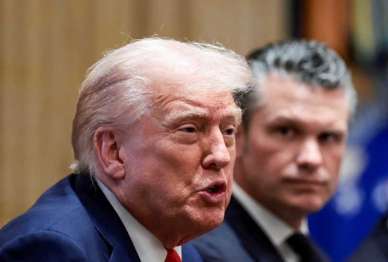 پنتاگون کمک ۱۳۰ میلیون دلاری دوست ترامپ برای پرداخت حقوق نیروهای نظامی را تایید کرد