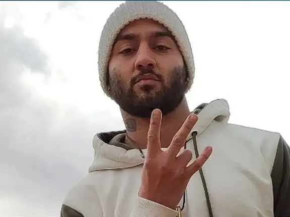 حكم الإعدام الصادر بحق توماج صالحي يثير غضبا شعبيا في إيران ودعوات لمظاهرات في مدن العالم