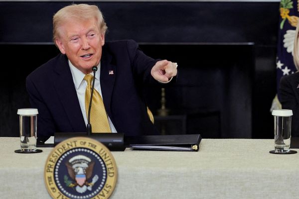 ترامپ در حال بررسی طرح حمله به تاسیسات تولید کوکائین در ونزوئلا است