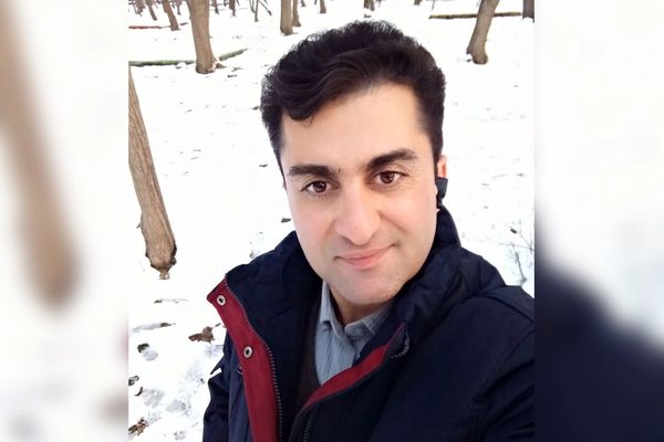 معتقل كردي معرض للحكم بالإعدام لإسعافه جرحى الاحتجاجات في إيران