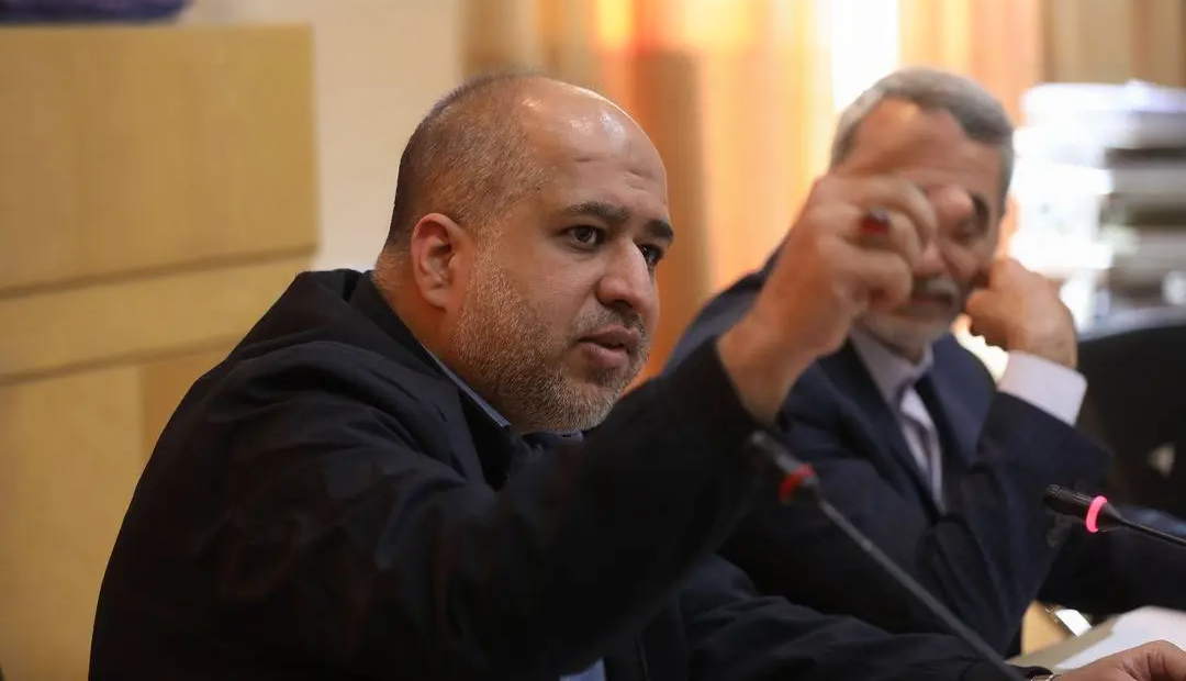 نماینده مجلس: امیدوارم خبر سفر عراقچی به نیویورک برای مذاکره درباره تنگه هرمز دروغ باشد