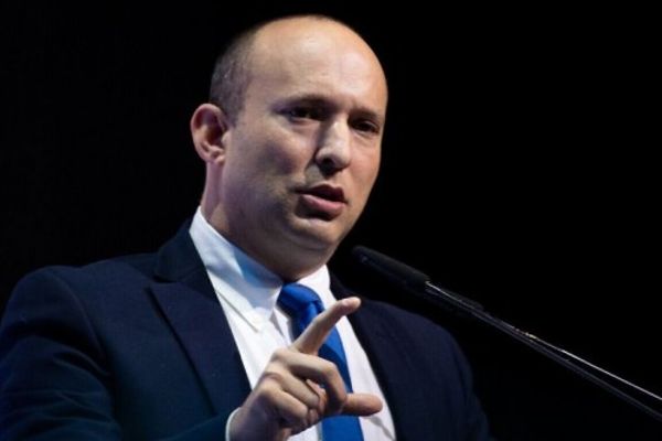 رئيس الوزراء الإسرائيلي: على المفاوضين في فيينا أن يقفوا ضد ابتزاز إيران