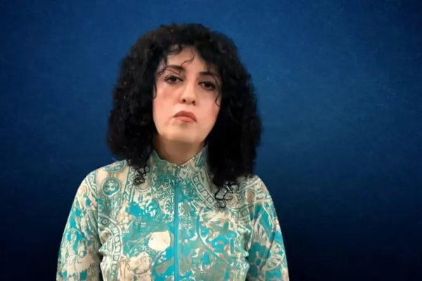 نرجس محمدي: أنا على يقين من أن الانتقال من نظام استبدادي إلى الديمقراطية ممكن بإرادة الشعب