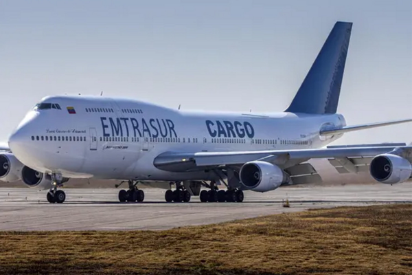 Argentina To Release Some Crew Of Grounded Venezuelan Plane