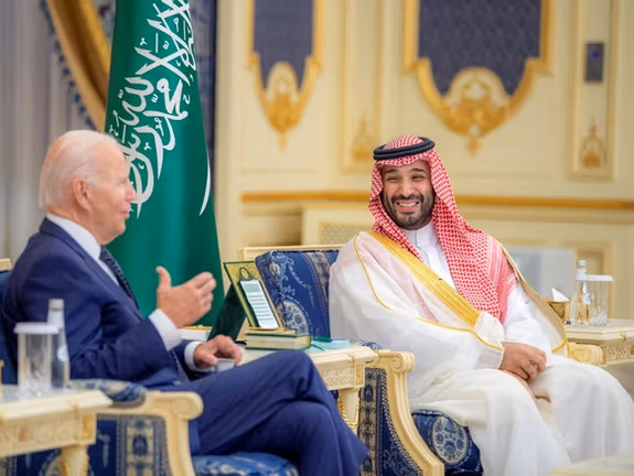 Saudi Crown Prince Mohammed bin Salman and US President Joe Biden meet at Al Salman Palace upon his arrival in Jeddah, Saudi Arabia, July 15, 2022.
