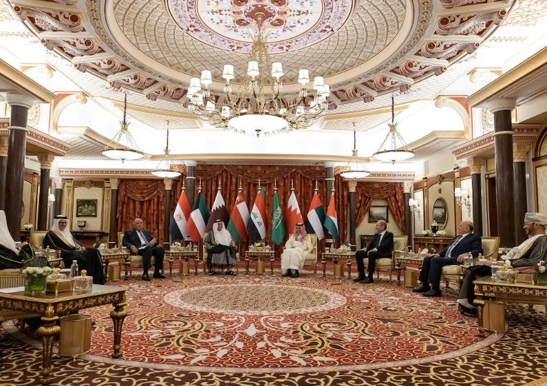 بیانیه مشترک کشورهای عرب خلیج فارس: جمهوری اسلامی باید بی‌درنگ به حملاتش پایان دهد