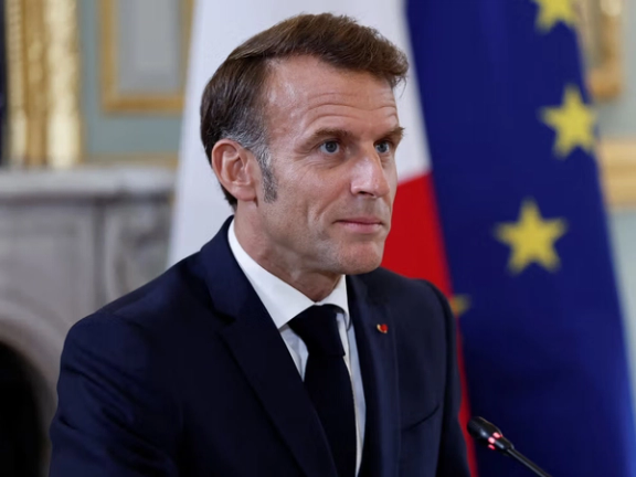 ماكرون: فرنسا لم تتردد في الوقوف إلى جانب إسرائيل أثناء عمليات إيران