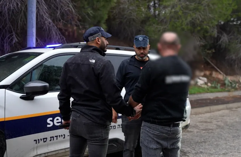 إسرائيل: إحباط محاولة تجسس تقودها إيران واعتقال مواطن قرب منزل رئيس الوزراء السابق