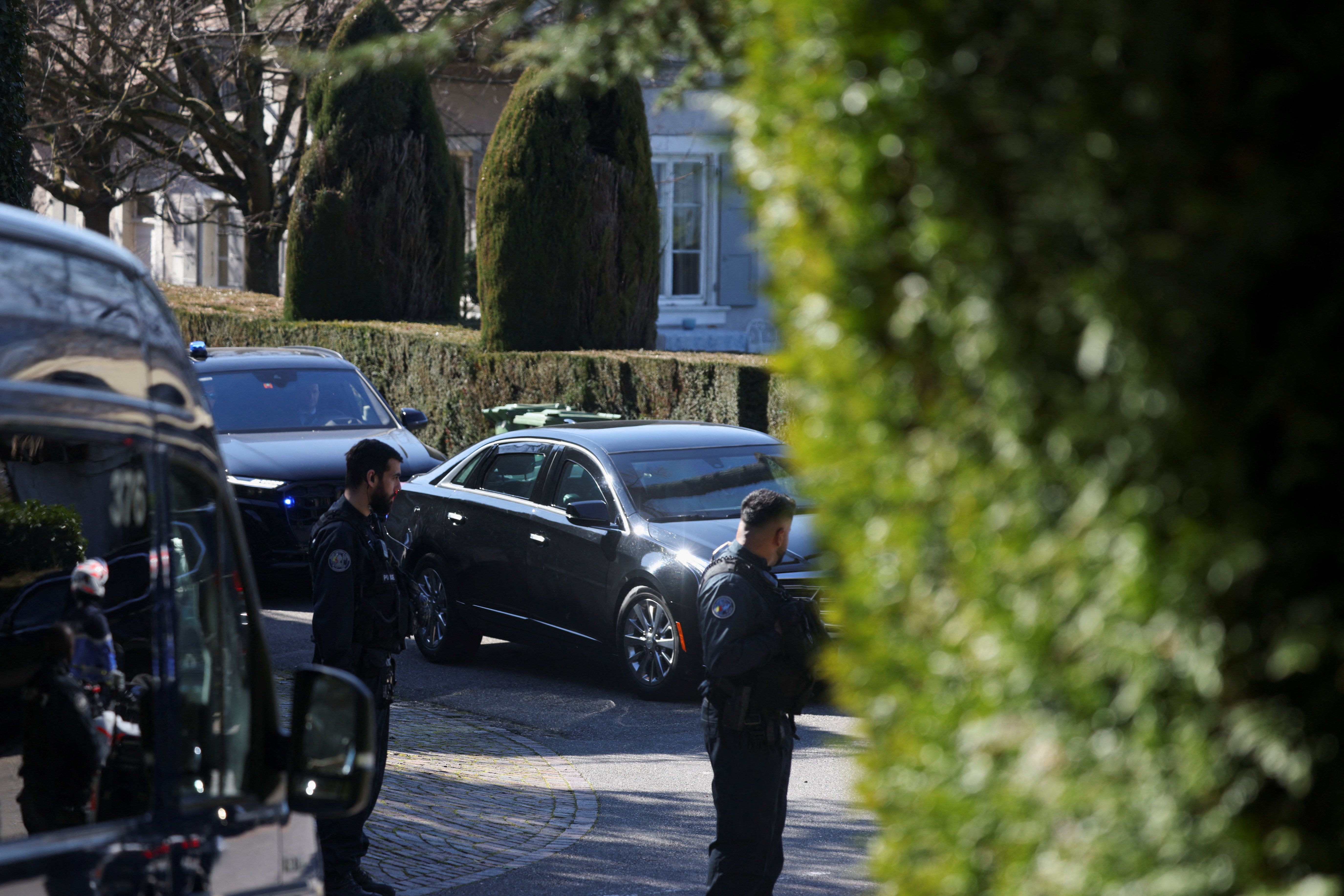 مسؤول إيراني رفيع لـ "رويترز": بعض الخلافات لا تزال قائمة مع الولايات المتحدة