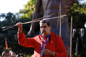 ونزوئلا از روسیه، چین و ایران برای تقویت قوای دفاعی خود درخواست کمک کرد